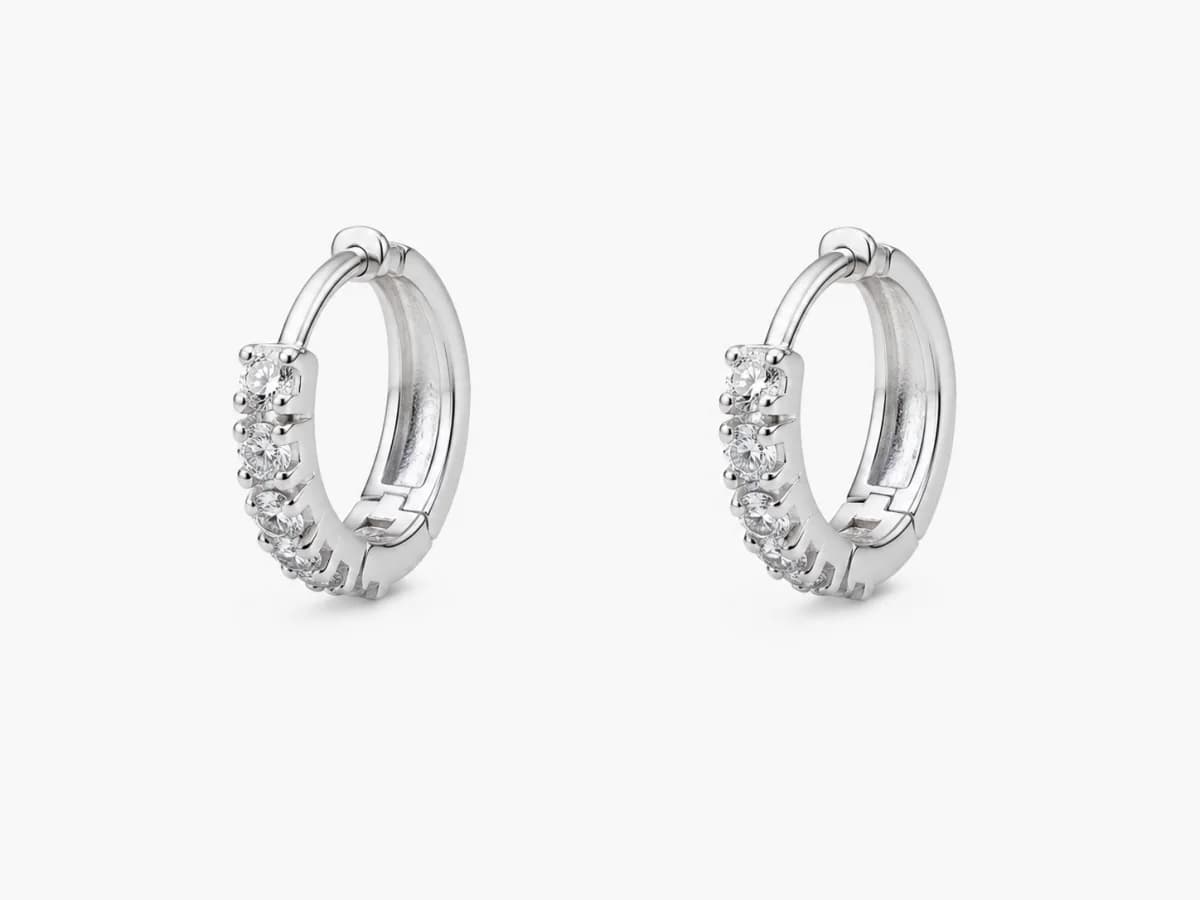 Premium Seri | Zirkon Taş Detaylı Silver Halka Küp